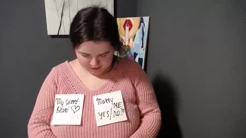 Snapshot of shyness_girl chatting on 02-13-25, 10:34 Bethany online show from 02-13-25, 10:34