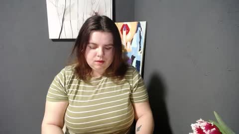 Snapshot of shyness_girl chatting on 03-08-25, 05:49 Bethany online show from 03-08-25, 05:49