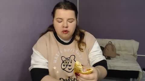 Snapshot of shyness_girl chatting on 09-30-25, 06:51 Bethany online show from 09-30-25, 06:51