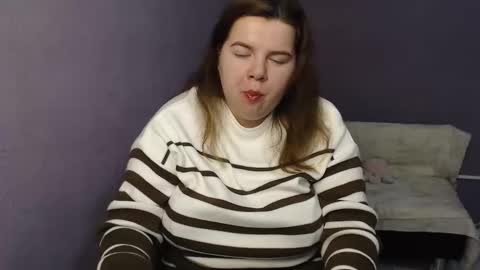 Snapshot of shyness_girl chatting on 10-02-25, 06:31 Bethany online show from 10-02-25, 06:31