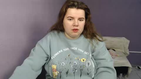 Snapshot of shyness_girl chatting on 10-11-25, 07:40 Bethany online show from 10-11-25, 07:40