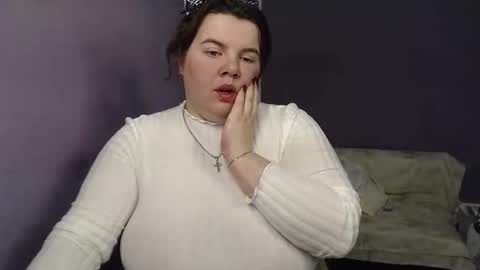 Snapshot of shyness_girl chatting on 10-24-25, 07:38 Bethany online show from 10-24-25, 07:38