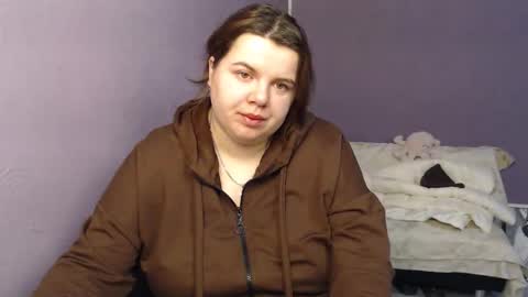 Snapshot of shyness_girl chatting on 10-25-25, 06:21 Bethany online show from 10-25-25, 06:21