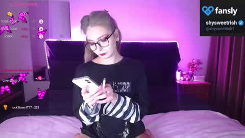 shysweetrish online show from 10-08-25, 12:41