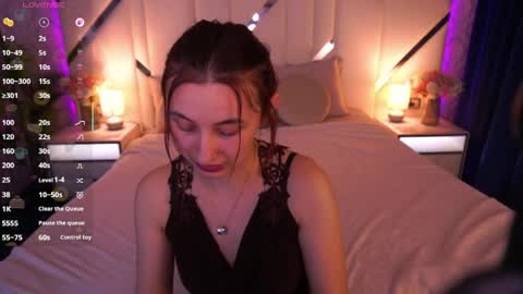 Snapshot of shyy_jany chatting on 06-09-26, 01:01 shyy_jany online show from 06-09-26, 01:01