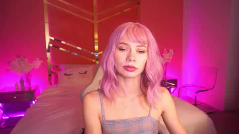 Snapshot of shyysiren chatting on 11-02-25, 08:17 shyysiren online show from 11-02-25, 08:17