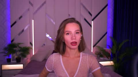 Snapshot of shyysiren chatting on 12-04-25, 08:45 shyysiren online show from 12-04-25, 08:45