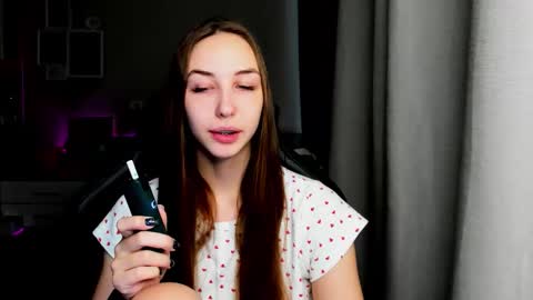 Snapshot of sia0610 chatting on 11-08-25, 03:39 SIA online show from 11-08-25, 03:39