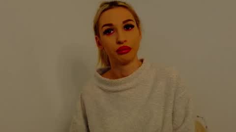 Snapshot of sia_a chatting on 01-10-26, 09:55 Anastasia online show from 01-10-26, 09:55