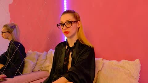 Snapshot of sia_a chatting on 02-09-26, 05:11 Anastasia online show from 02-09-26, 05:11