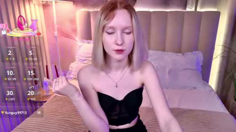 Snapshot of sia_hart chatting on 06-10-26, 12:15 Sia online show from 06-10-26, 12:15