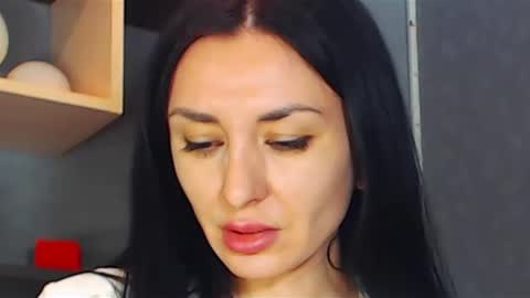 Snapshot of siaconna chatting on 02-01-25, 06:54 Siaconna online show from 02-01-25, 06:54