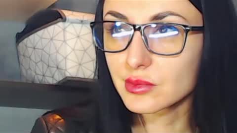 Snapshot of siaconna chatting on 02-27-25, 07:12 Siaconna online show from 02-27-25, 07:12