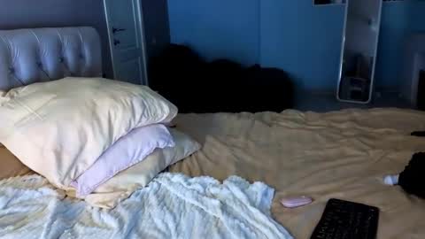 Snapshot of sialone chatting on 01-31-25, 12:07 sialone online show from 01-31-25, 12:07