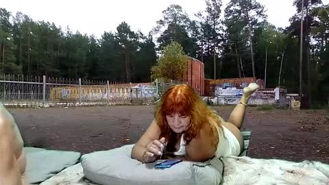 Snapshot of siberiataiga chatting on 09-10-25, 04:51 siberiataiga online show from 09-10-25, 04:51
