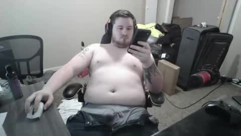 Snapshot of sideswitch chatting on 04-01-26, 08:39 sideswitch online show from 04-01-26, 08:39