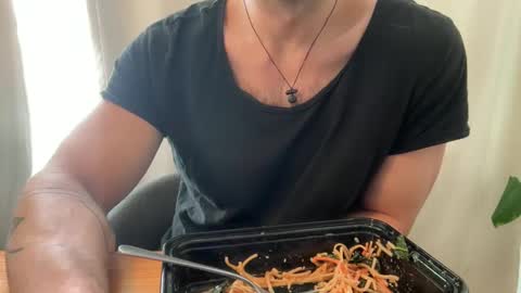 Snapshot of sie273 chatting on 12-13-24, 08:15 sie273 online show from 12-13-24, 08:15