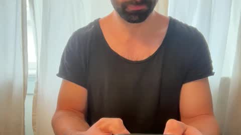 Snapshot of sie273 chatting on 03-31-26, 02:17 sie273 online show from 03-31-26, 02:17