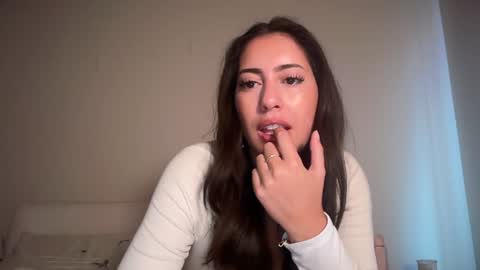 Snapshot of sieena chatting on 02-01-26, 09:13 Siena online show from 02-01-26, 09:13