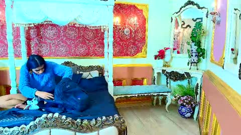Snapshot of sienna_dark chatting on 05-19-26, 11:38 SinnaDark online show from 05-19-26, 11:38