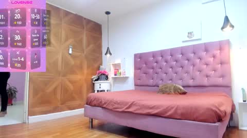 sienna_glow online show from 09-19-25, 12:17