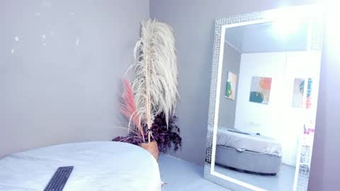 sienna_glow online show from 03-25-26, 02:23