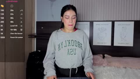 sienna_rose_ online show from 07-01-26, 06:40