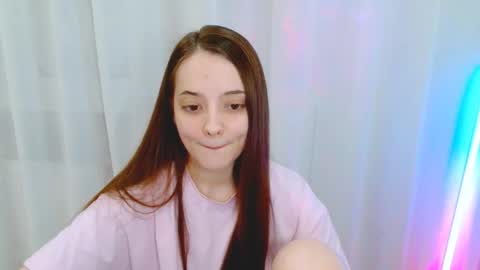 Sienna Mia online show from 05-18-26, 05:52