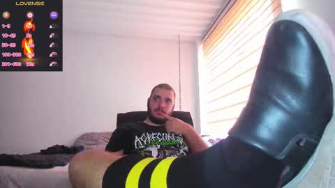 Snapshot of sigfridd_ chatting on 10-26-25, 08:48 Sigfridd online show from 10-26-25, 08:48