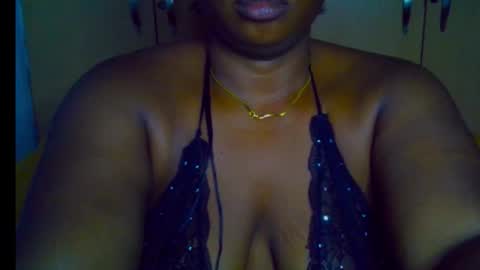 Caramel online show from 10-19-25, 07:58