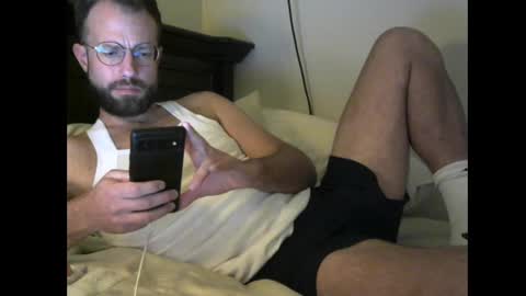 Snapshot of silu1027 chatting on 09-17-25, 02:13 silu1027 online show from 09-17-25, 02:13