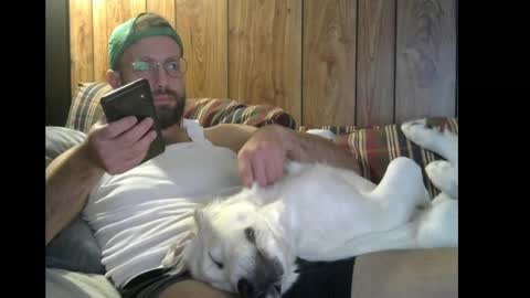 Snapshot of silu1027 chatting on 09-18-25, 02:35 silu1027 online show from 09-18-25, 02:35