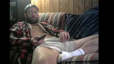 Snapshot of silu1027 chatting on 10-15-25, 02:44 silu1027 online show from 10-15-25, 02:44