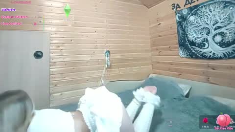 Snapshot of silvadevil chatting on 12-04-25, 10:13 Kate online show from 12-04-25, 10:13