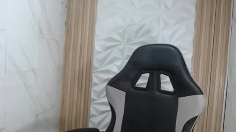 Snapshot of silvana_angelic chatting on 01-08-26, 01:30 silvana online show from 01-08-26, 01:30