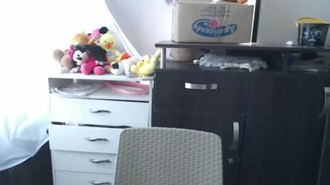 Snapshot of silvanaroberts_ chatting on 11-10-25, 02:38 Rouse online show from 11-10-25, 02:38