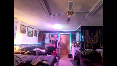 SILVA online show from 02-25-26, 01:59