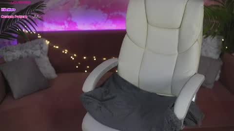  Kristina Kris  online show from 04-05-26, 01:19