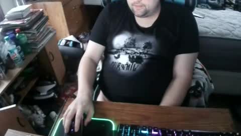 Snapshot of silviaheart chatting on 02-02-25, 06:10 DragonessOfchaos online show from 02-02-25, 06:10