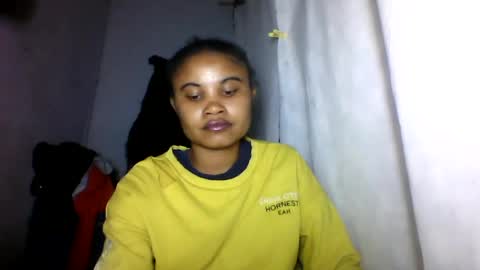 simirna98 online show from 06-12-26, 09:57