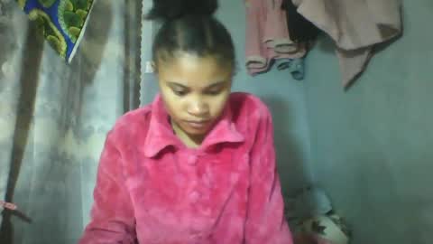 simirna98 online show from 06-19-26, 08:29