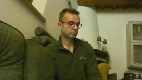 Snapshot of simmeturbate chatting on 12-23-25, 03:37 Italiandaddyitalydickassbottomassholecomshowmasturbatenudeboyitalyatleticcutemuscolarhardcockdickboy online show from 12-23-25, 03:37