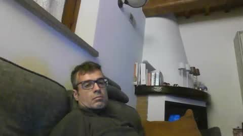 Snapshot of simmeturbate chatting on 02-10-26, 10:03 Italiandaddyitalydickassbottomassholecomshowmasturbatenudeboyitalyatleticcutemuscolarhardcockdickboy online show from 02-10-26, 10:03