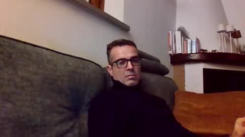 Snapshot of simmeturbate chatting on 03-13-26, 11:33 Italiandaddyitalydickassbottomassholecomshowmasturbatenudeboyitalyatleticcutemuscolarhardcockdickboy online show from 03-13-26, 11:33