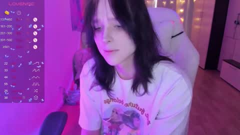 Snapshot of simochka_ chatting on 03-16-26, 11:58 Simochka online show from 03-16-26, 11:58