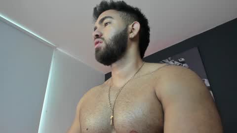 simon_leon01 online show from 01-10-25, 12:47