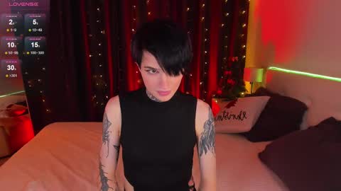 Snapshot of simona_rain chatting on 12-19-24, 12:01 Simona online show from 12-19-24, 12:01