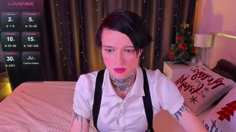 Snapshot of simona_rain chatting on 12-26-24, 05:37 Simona online show from 12-26-24, 05:37