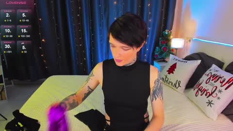 Snapshot of simona_rain chatting on 01-07-25, 05:33 Simona online show from 01-07-25, 05:33