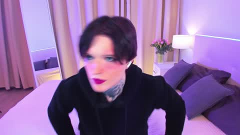 Snapshot of simona_rain chatting on 01-18-25, 05:31 Simona online show from 01-18-25, 05:31